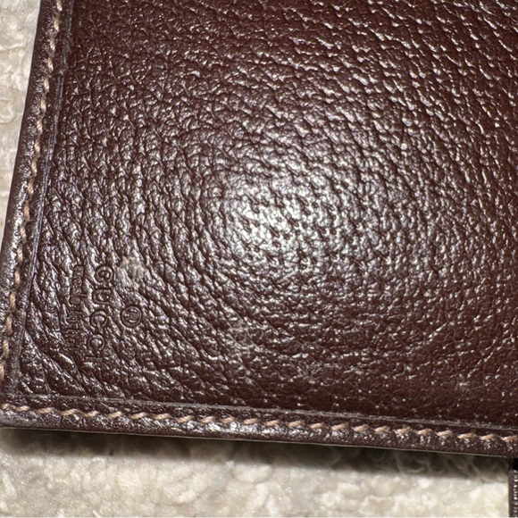 Gucci Tan and Brown Monogram Clutch - Picture 5 of 5